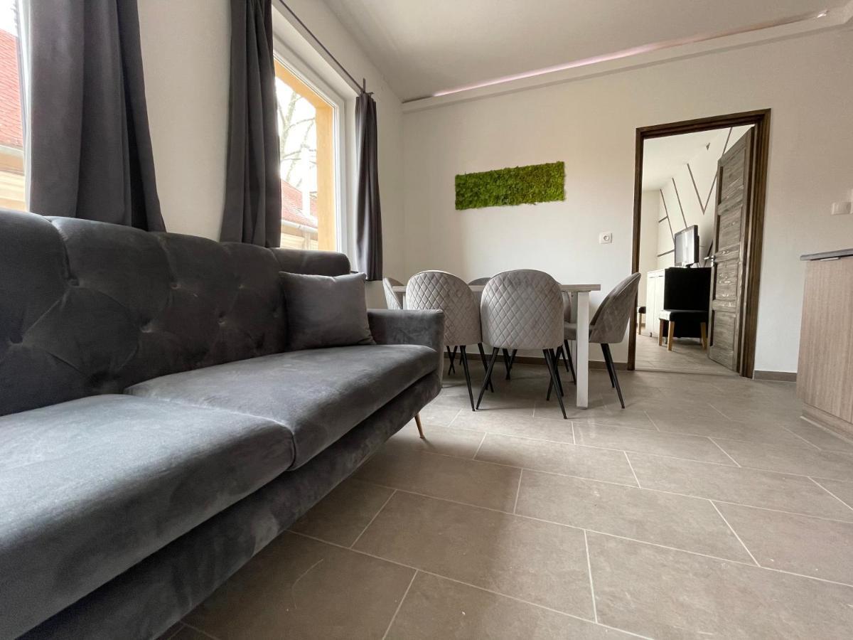 New Beachapartman Siofok Ngoại thất bức ảnh